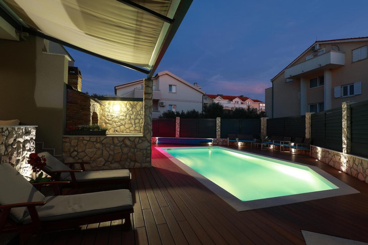 Villa Mainz Novalja Exteriér fotografie