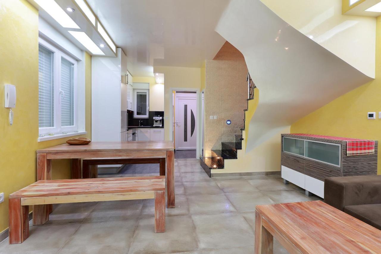 Villa Mainz Novalja Exteriér fotografie